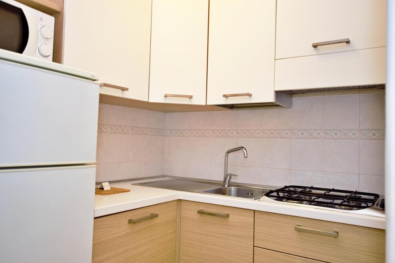Residenza Canova Lignano Sabbiadoro Exterior foto